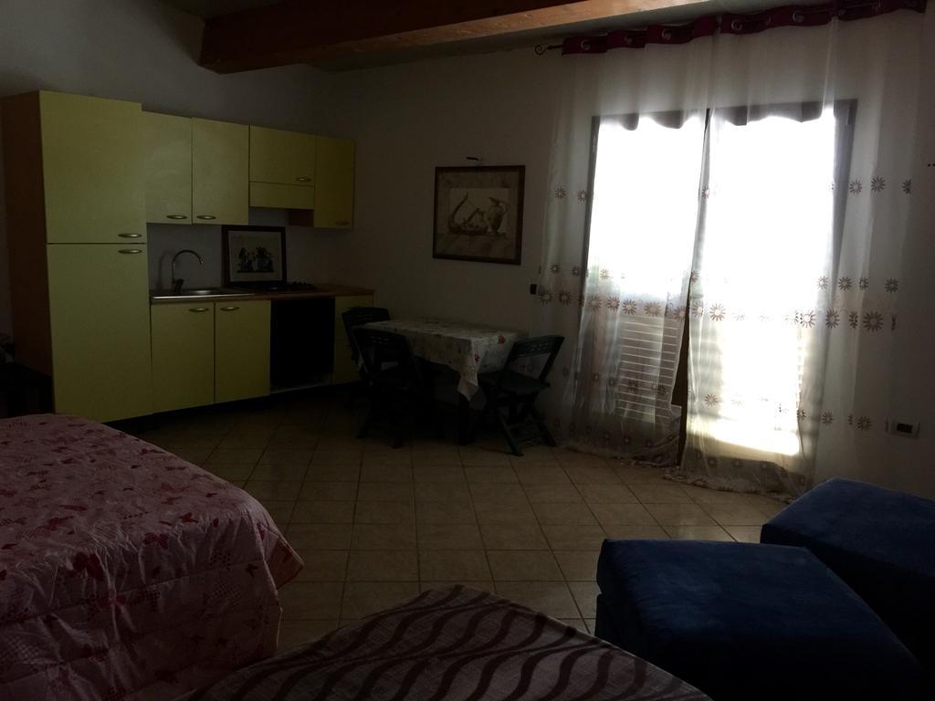 Colle La Guardia Hotel Sabaudia Bagian luar foto